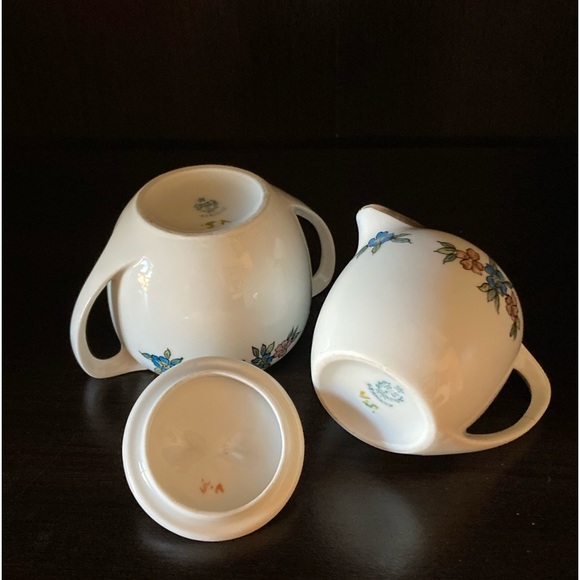 Antique RS Germany Porcelain Creamer and Lidded Sugar Bowl - Picture 5 of 11